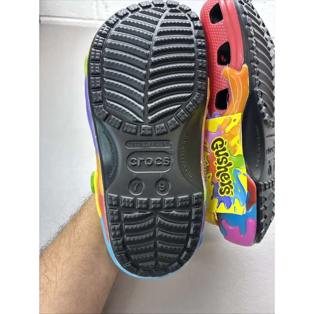 NEW CROCS Gushers Classic Clog w/ Jibbitz Unisex Men's 7 Women’s 9 With Tags